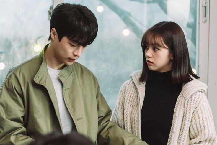 Chờ mùa xuân xanh 2021-Nam thần Ji Hoon Wanna One được khen nức nở về diễn xuất 
